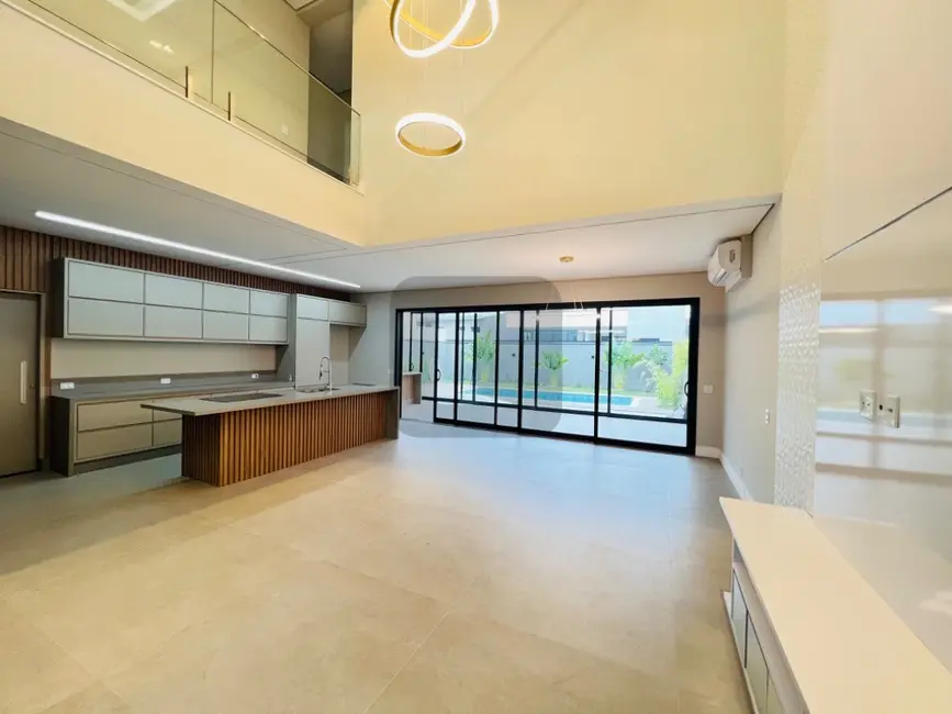 Foto 4 de Casa de Condomínio com 3 quartos à venda, 275m2 em Swiss Park, Campinas - SP