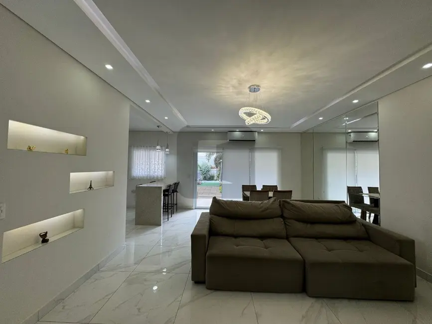 Foto 6 de Casa de Condomínio com 3 quartos à venda, 260m2 em Swiss Park, Campinas - SP