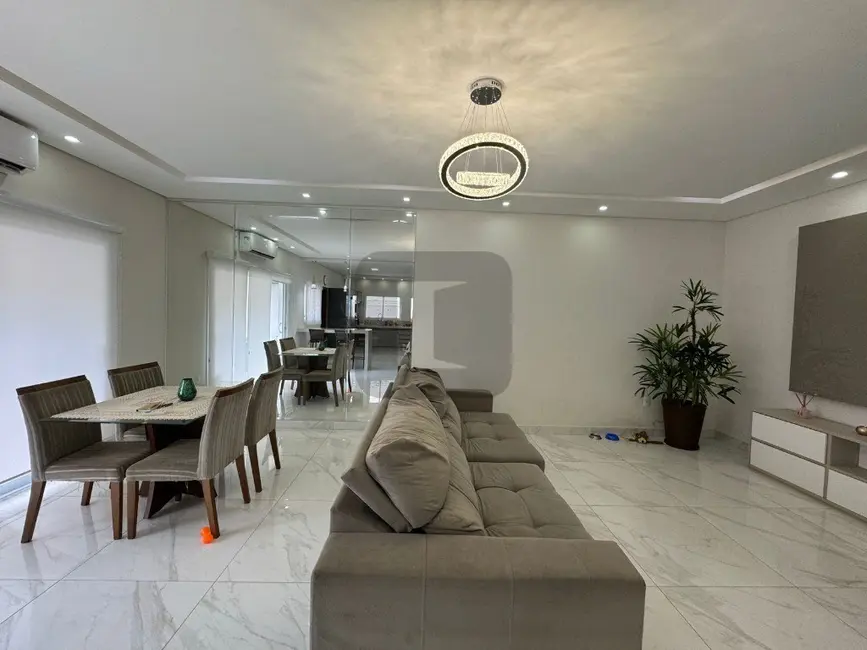 Foto 9 de Casa de Condomínio com 3 quartos à venda, 260m2 em Swiss Park, Campinas - SP