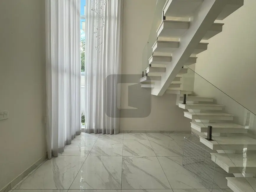 Foto 3 de Casa de Condomínio com 3 quartos à venda, 260m2 em Swiss Park, Campinas - SP