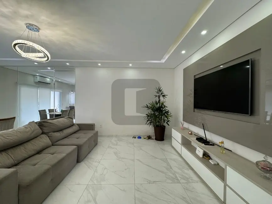 Foto 5 de Casa de Condomínio com 3 quartos à venda, 260m2 em Swiss Park, Campinas - SP