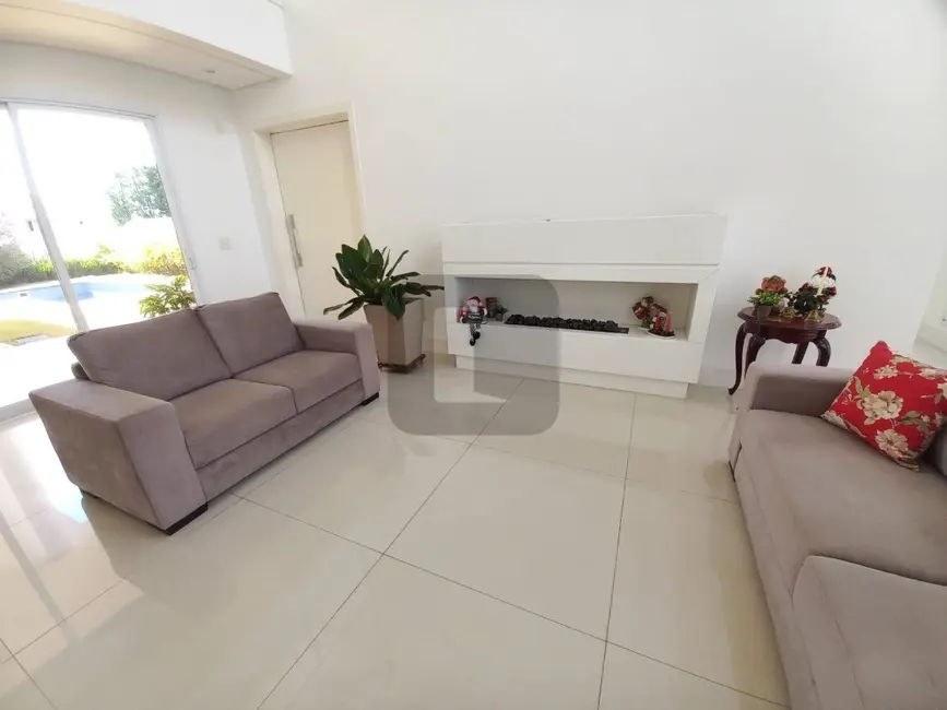 Casa de Condomínio com 4 quartos à venda, 456m2 em Swiss Park, Campinas - SP - imagem 5 Foto 5 de Casa de Condomínio com 4 quartos à venda, 456m2 em Swiss Park, Campinas - SP