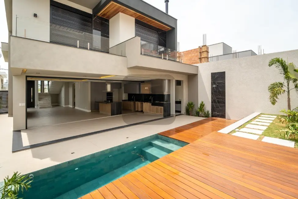 Foto 3 de Casa de Condomínio com 4 quartos à venda, 259m2 em Swiss Park, Campinas - SP