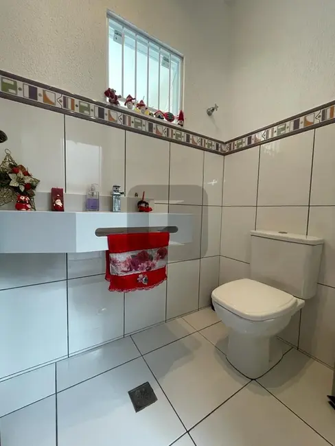 Casa com 3 quartos à venda, 240m2 em Jardim Alvorada, Valinhos - SP - imagem 9 Foto 9 de Casa com 3 quartos à venda, 240m2 em Jardim Alvorada, Valinhos - SP