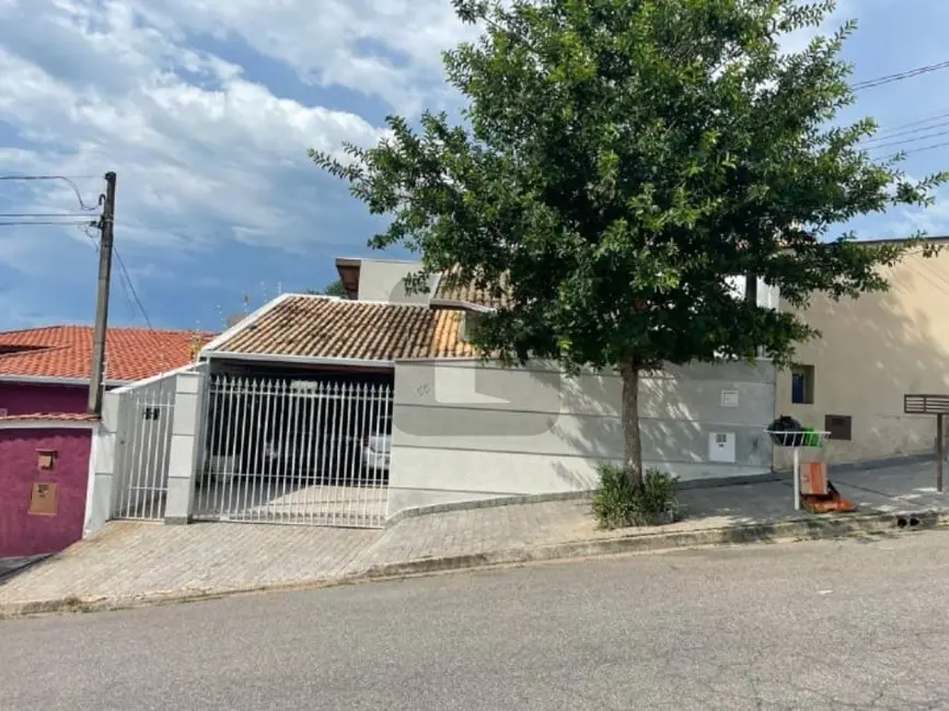 Foto 1 de Casa com 3 quartos à venda, 240m2 em Jardim Alvorada, Valinhos - SP