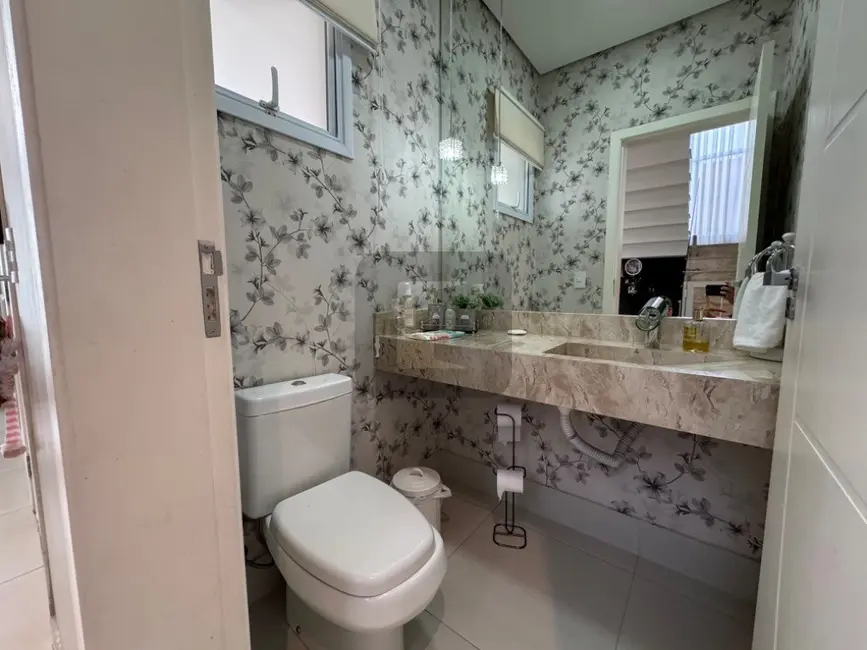 Foto 9 de Casa de Condomínio com 4 quartos à venda, 290m2 em Swiss Park, Campinas - SP