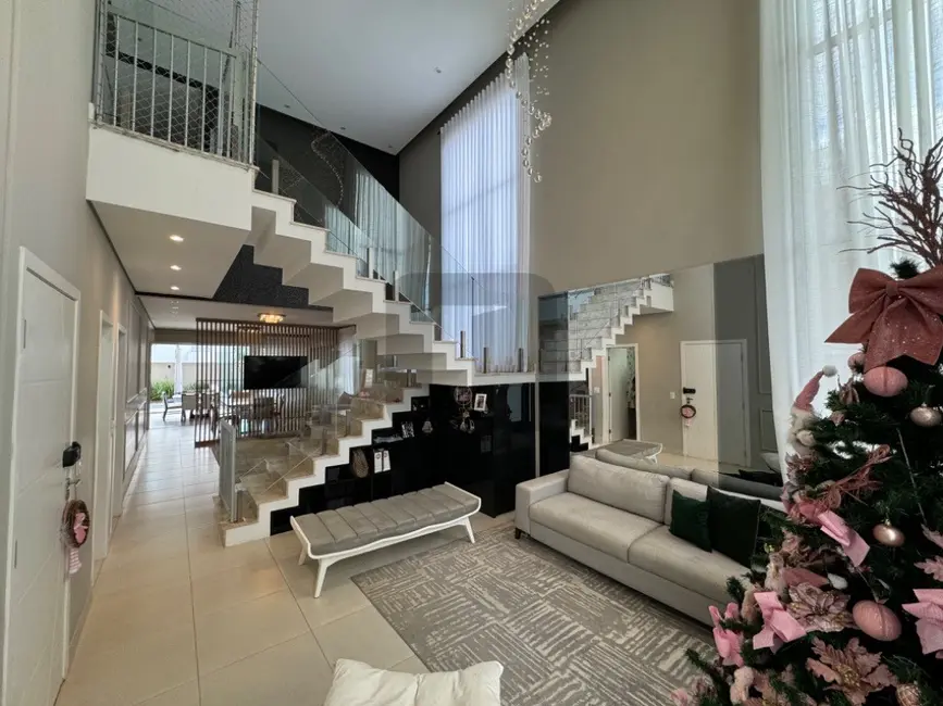 Foto 5 de Casa de Condomínio com 4 quartos à venda, 290m2 em Swiss Park, Campinas - SP