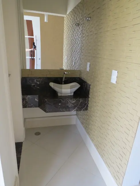 Foto 8 de Casa de Condomínio com 4 quartos à venda e para alugar, 330m2 em Swiss Park, Campinas - SP