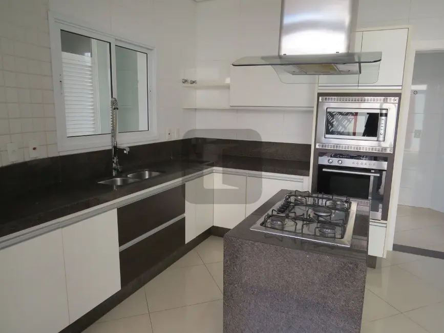 Foto 4 de Casa de Condomínio com 4 quartos à venda e para alugar, 330m2 em Swiss Park, Campinas - SP