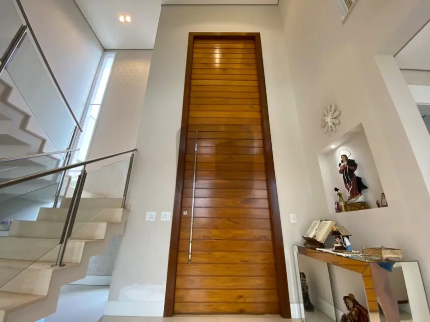 Foto 6 de Casa de Condomínio com 4 quartos para alugar, 347m2 em Swiss Park, Campinas - SP