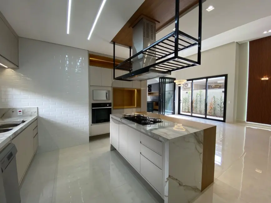 Foto 6 de Casa de Condomínio com 3 quartos à venda, 254m2 em Jardim de Itapoan, Paulinia - SP