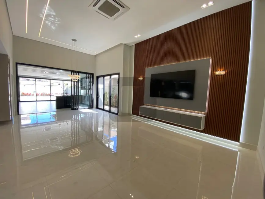 Foto 3 de Casa de Condomínio com 3 quartos à venda, 254m2 em Jardim de Itapoan, Paulinia - SP