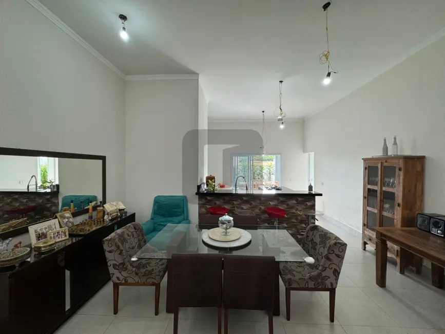 Casa de Condomínio com 3 quartos à venda, 213m2 em Swiss Park, Campinas - SP - imagem 7 Foto 7 de Casa de Condomínio com 3 quartos à venda, 213m2 em Swiss Park, Campinas - SP