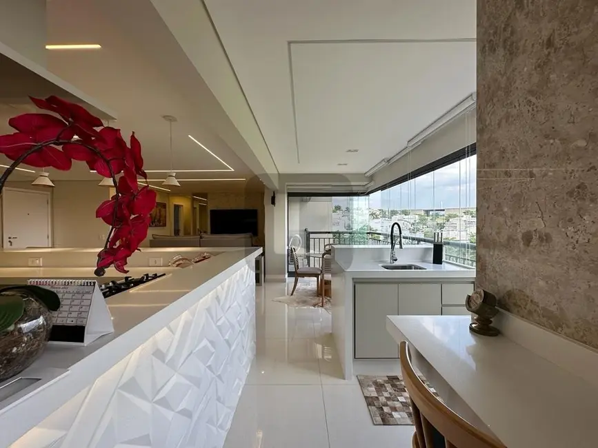 Foto 3 de Apartamento com 3 quartos à venda, 131m2 em Swiss Park, Campinas - SP