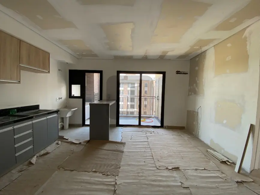 Foto 4 de Apartamento com 2 quartos para alugar, 66m2 em Swiss Park, Campinas - SP