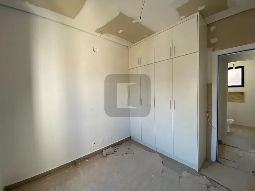 Foto 6 de Apartamento com 2 quartos para alugar, 66m2 em Swiss Park, Campinas - SP