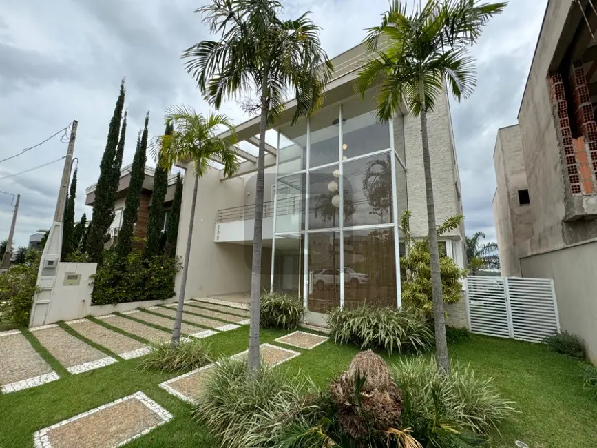 Foto 1 de Casa de Condomínio com 4 quartos para alugar, 280m2 em Swiss Park, Campinas - SP