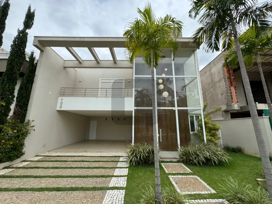 Foto 2 de Casa de Condomínio com 4 quartos para alugar, 280m2 em Swiss Park, Campinas - SP