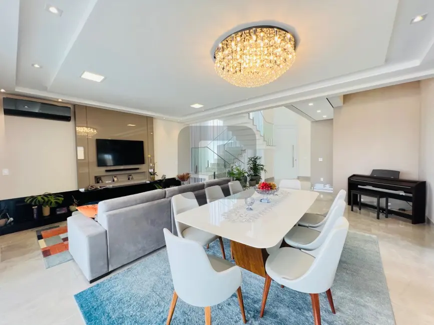 Foto 5 de Casa de Condomínio com 3 quartos à venda, 290m2 em Swiss Park, Campinas - SP