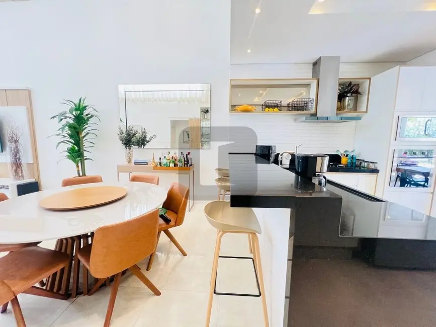 Foto 7 de Casa de Condomínio com 3 quartos à venda, 200m2 em Swiss Park, Campinas - SP