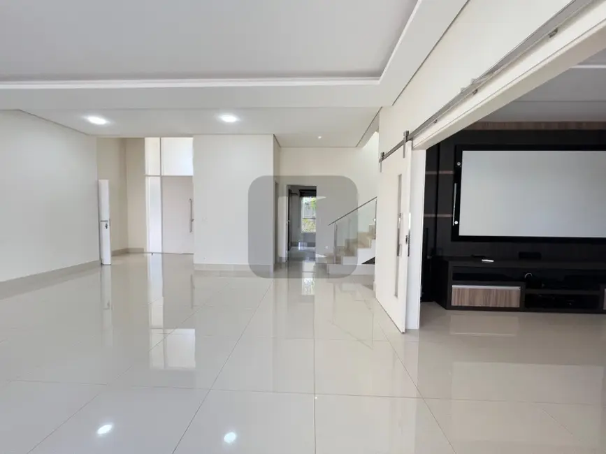 Foto 8 de Casa de Condomínio com 4 quartos para alugar, 425m2 em Swiss Park, Campinas - SP