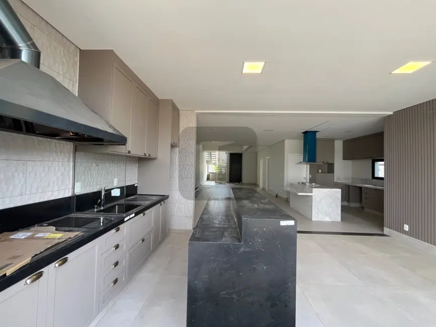 Foto 3 de Casa de Condomínio com 4 quartos à venda, 326m2 em Swiss Park, Campinas - SP