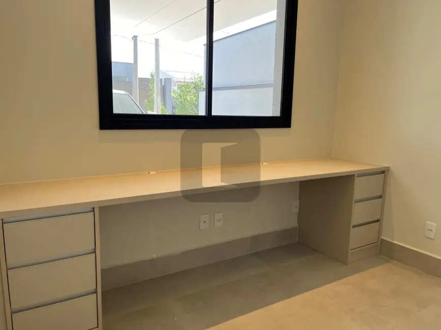 Foto 9 de Casa de Condomínio com 4 quartos à venda, 326m2 em Swiss Park, Campinas - SP