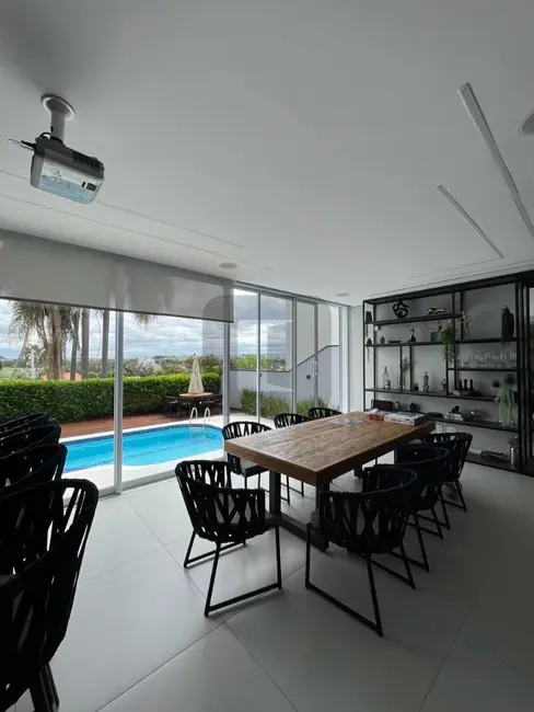 Foto 6 de Casa de Condomínio com 3 quartos para alugar, 270m2 em Swiss Park, Campinas - SP