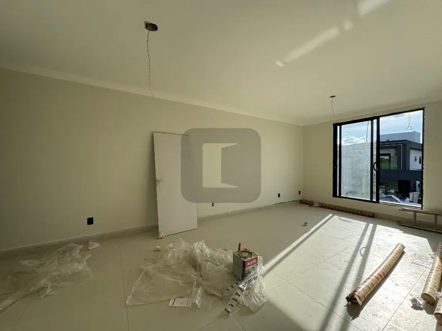 Foto 6 de Casa de Condomínio com 3 quartos à venda, 239m2 em Roncáglia, Valinhos - SP