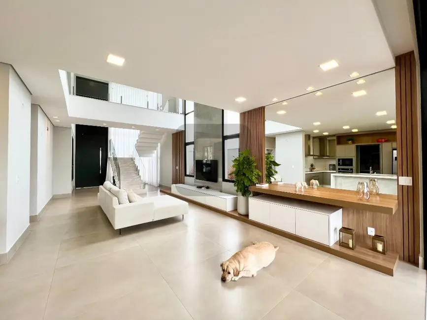 Foto 4 de Casa de Condomínio com 4 quartos à venda, 293m2 em Swiss Park, Campinas - SP