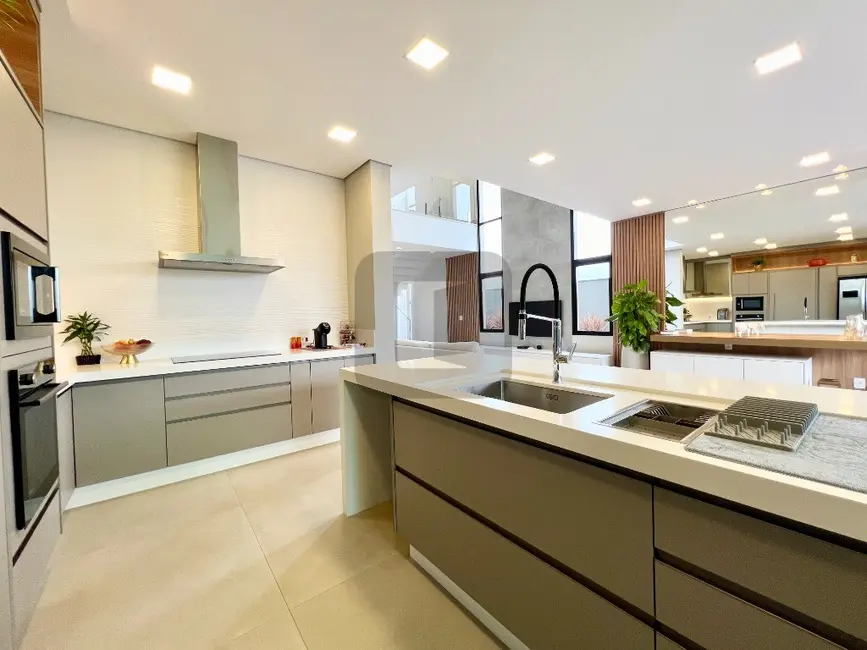 Foto 9 de Casa de Condomínio com 4 quartos à venda, 293m2 em Swiss Park, Campinas - SP