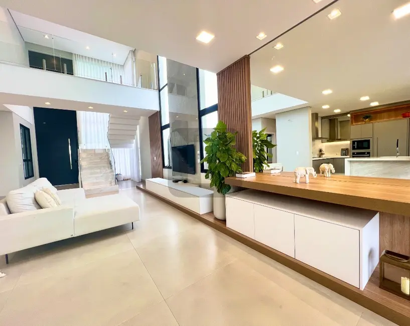 Foto 8 de Casa de Condomínio com 4 quartos à venda, 293m2 em Swiss Park, Campinas - SP