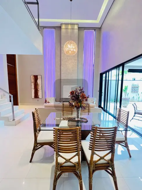 Foto 6 de Casa com 4 quartos à venda, 250m2 em Swiss Park, Campinas - SP