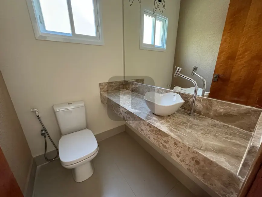 Foto 5 de Casa de Condomínio com 3 quartos para alugar, 210m2 em Swiss Park, Campinas - SP