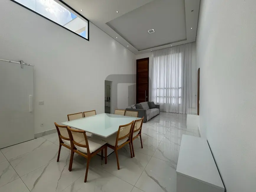 Foto 7 de Casa de Condomínio com 3 quartos para alugar, 212m2 em Swiss Park, Campinas - SP