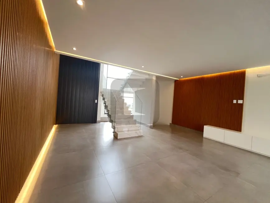 Foto 2 de Casa de Condomínio com 4 quartos à venda, 434m2 em Campinas - SP