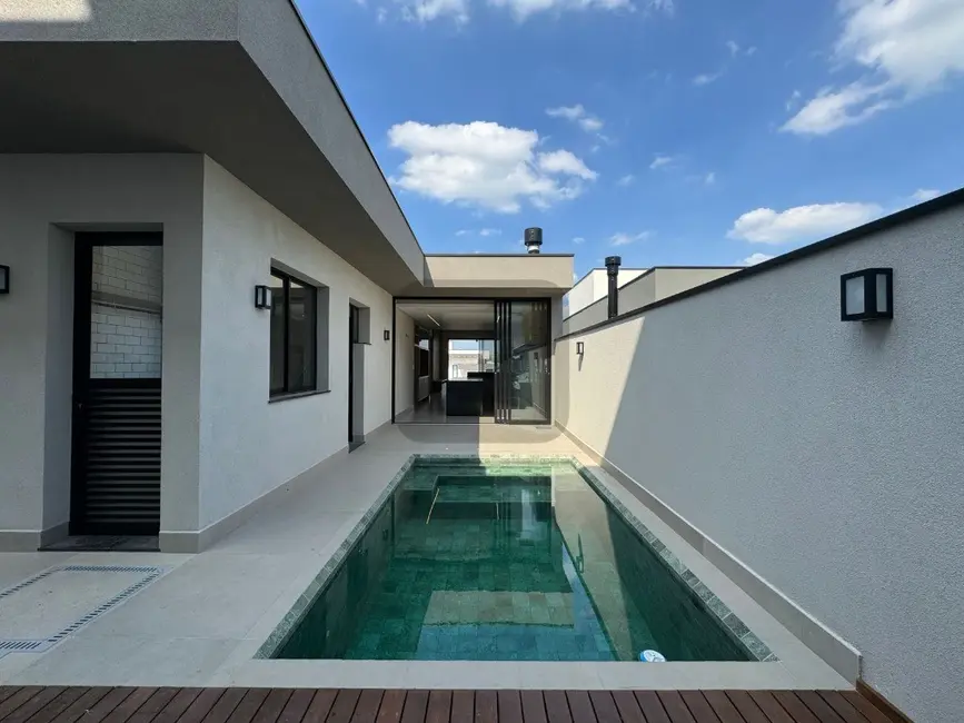 Foto 2 de Casa de Condomínio com 3 quartos à venda, 242m2 em Swiss Park, Campinas - SP