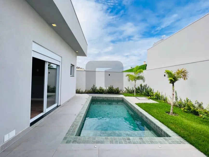 Foto 3 de Casa de Condomínio com 3 quartos para alugar, 188m2 em Swiss Park, Campinas - SP