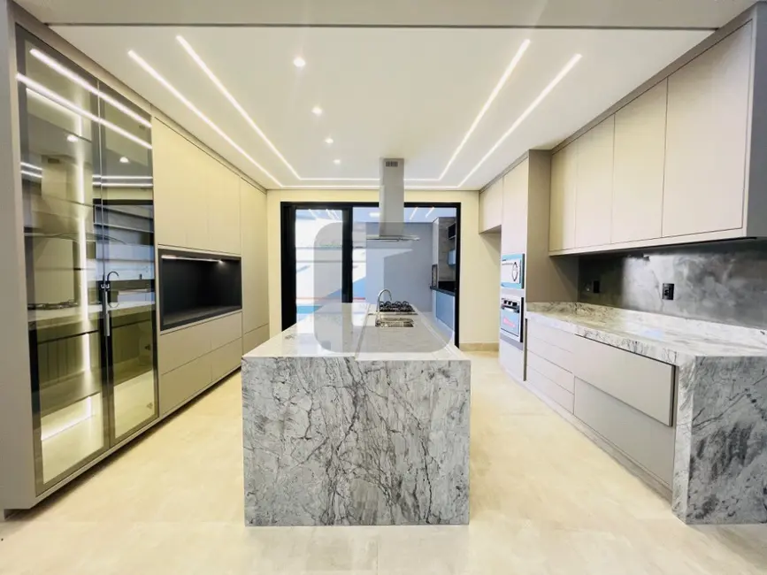 Casa de Condomínio com 3 quartos à venda, 200m2 em Swiss Park, Campinas - SP - imagem 8 Foto 8 de Casa de Condomínio com 3 quartos à venda, 200m2 em Swiss Park, Campinas - SP