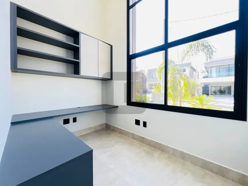 Casa de Condomínio com 3 quartos à venda, 200m2 em Swiss Park, Campinas - SP - imagem 3 Foto 3 de Casa de Condomínio com 3 quartos à venda, 200m2 em Swiss Park, Campinas - SP