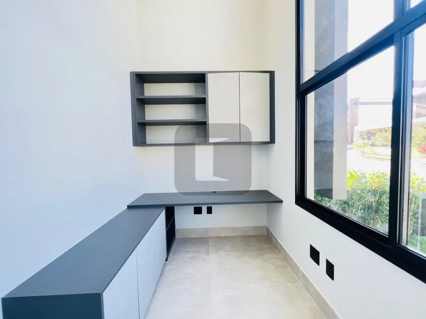 Casa de Condomínio com 3 quartos à venda, 200m2 em Swiss Park, Campinas - SP - imagem 4 Foto 4 de Casa de Condomínio com 3 quartos à venda, 200m2 em Swiss Park, Campinas - SP