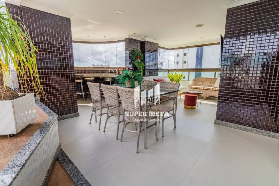 Cobertura com 4 quartos à venda, 323m2 em Itaigara, Salvador - BA - imagem 6 Foto 6 de Cobertura com 4 quartos à venda, 323m2 em Itaigara, Salvador - BA