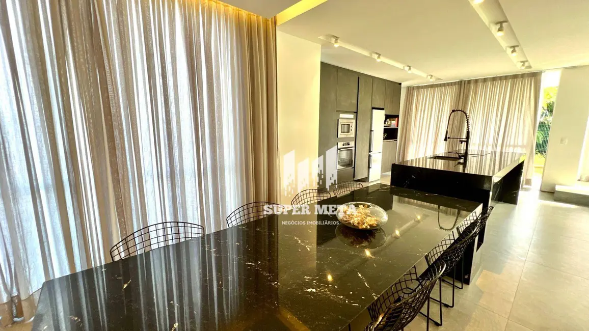 Foto 7 de Casa de Condomínio com 5 quartos à venda, 550m2 em Camacari - BA