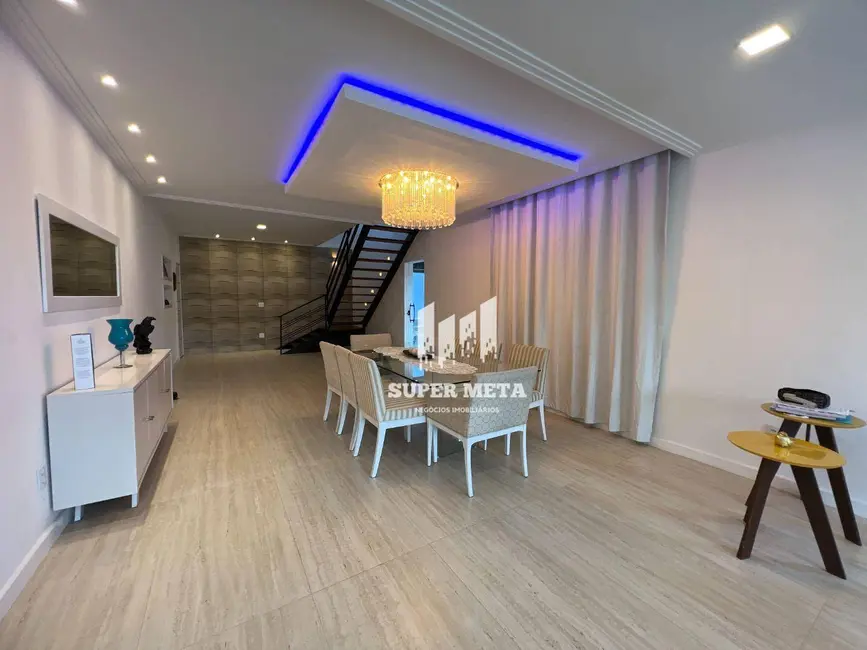 Foto 9 de Casa de Condomínio com 4 quartos à venda, 420m2 em Camacari - BA