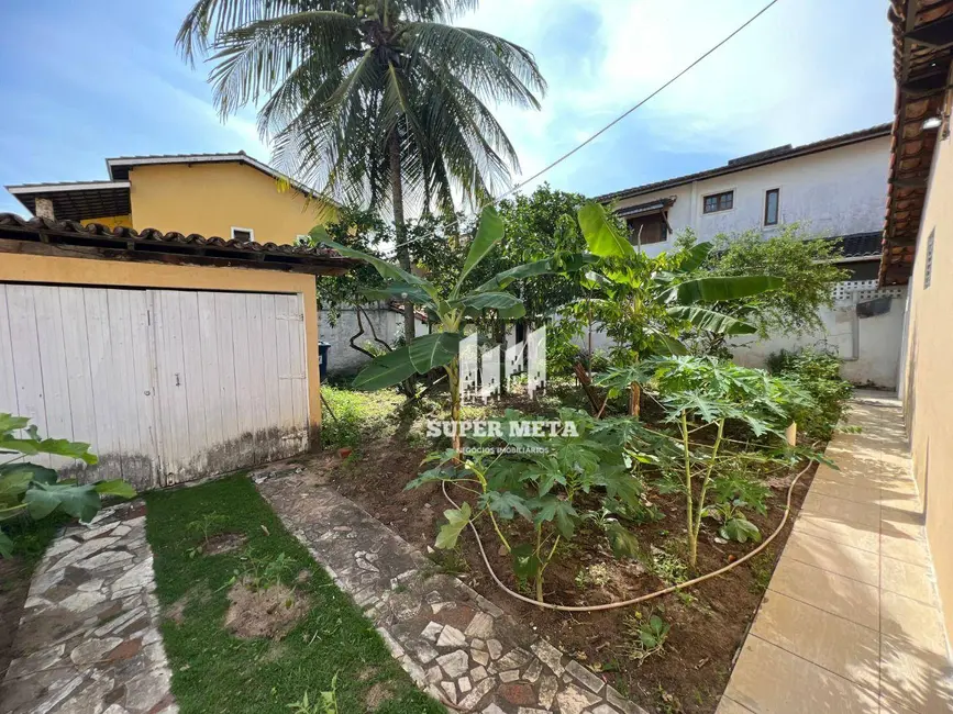 Casa com 3 quartos à venda, 510m2 em Ipitanga, Lauro De Freitas - BA - imagem 7 Foto 7 de Casa com 3 quartos à venda, 510m2 em Ipitanga, Lauro De Freitas - BA