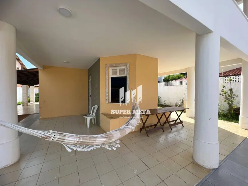 Casa com 3 quartos à venda, 510m2 em Ipitanga, Lauro De Freitas - BA - imagem 5 Foto 5 de Casa com 3 quartos à venda, 510m2 em Ipitanga, Lauro De Freitas - BA