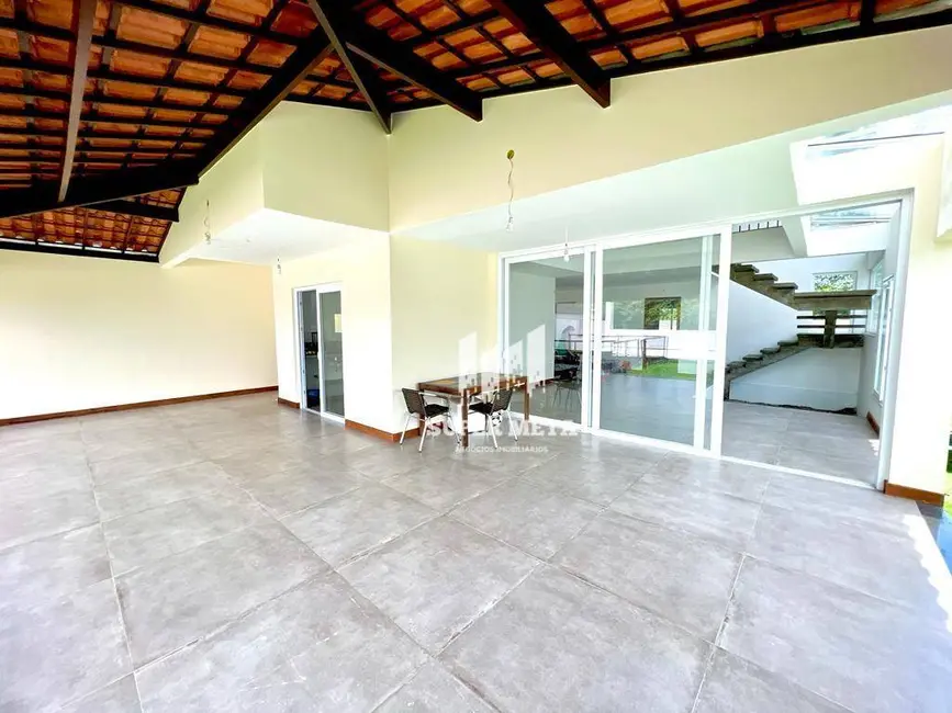 Foto 3 de Casa de Condomínio com 4 quartos à venda, 390m2 em Portão, Lauro De Freitas - BA