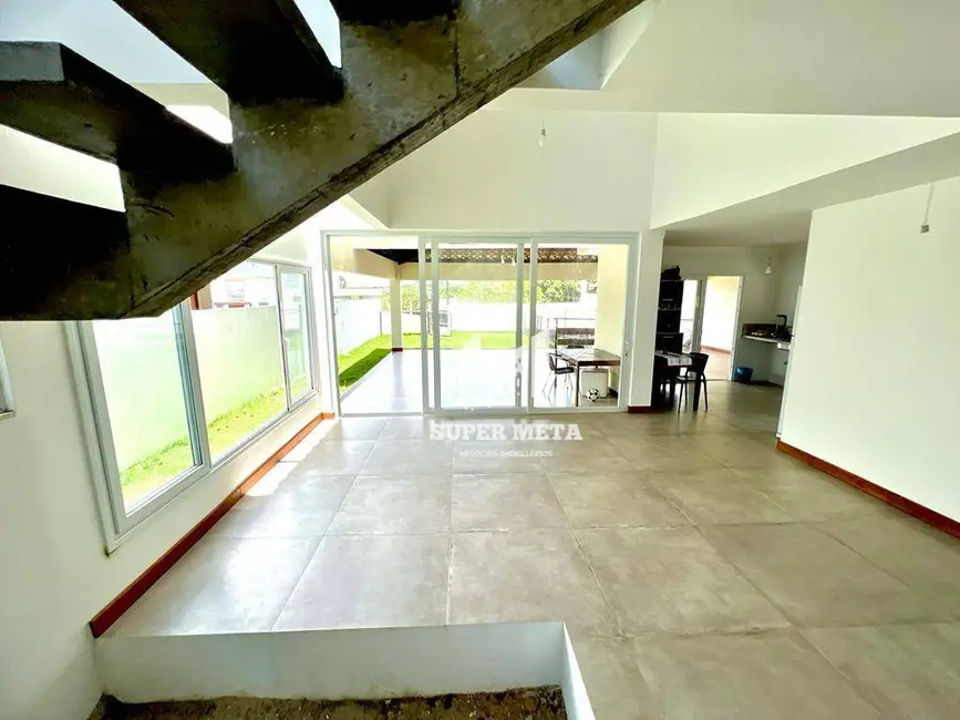 Foto 5 de Casa de Condomínio com 4 quartos à venda, 390m2 em Portão, Lauro De Freitas - BA