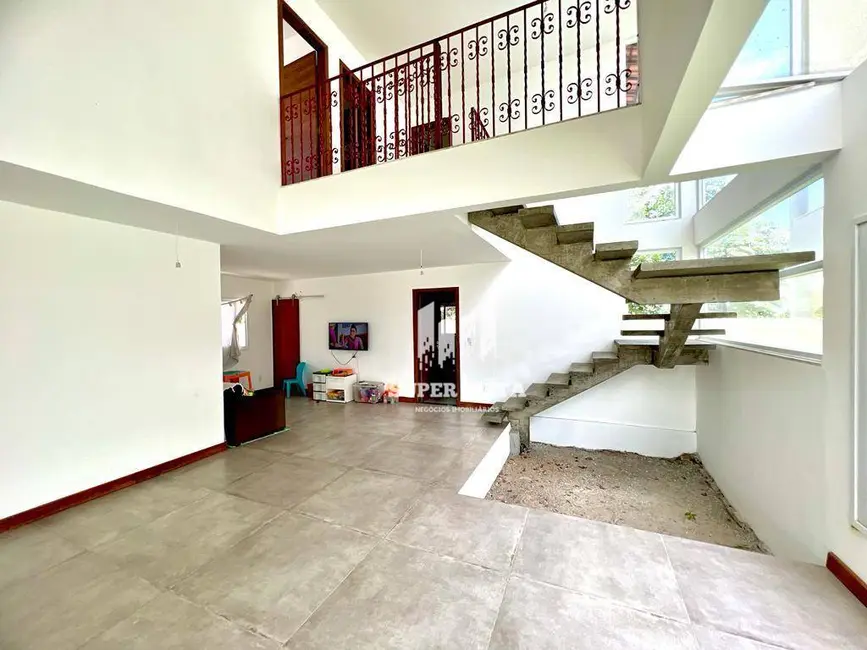 Foto 4 de Casa de Condomínio com 4 quartos à venda, 390m2 em Portão, Lauro De Freitas - BA