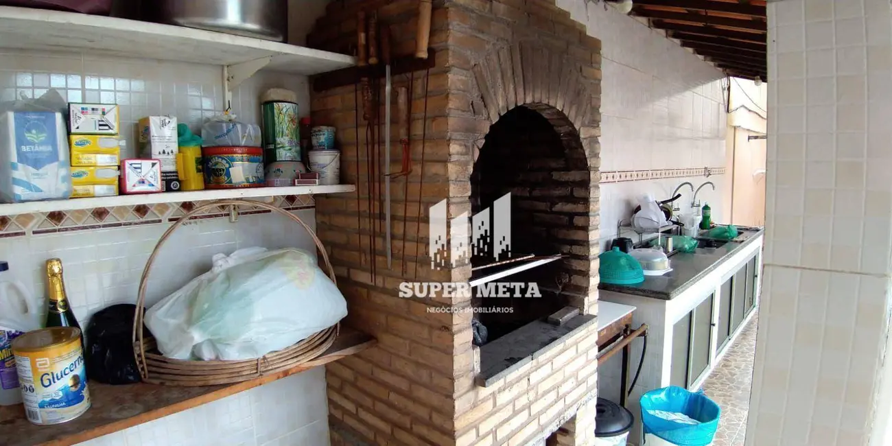 Casa com 4 quartos à venda, 520m2 em Centro, Lauro De Freitas - BA - imagem 5 Foto 5 de Casa com 4 quartos à venda, 520m2 em Centro, Lauro De Freitas - BA